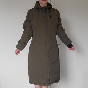 Canada Goose XL Whistler Parka in Olive Green